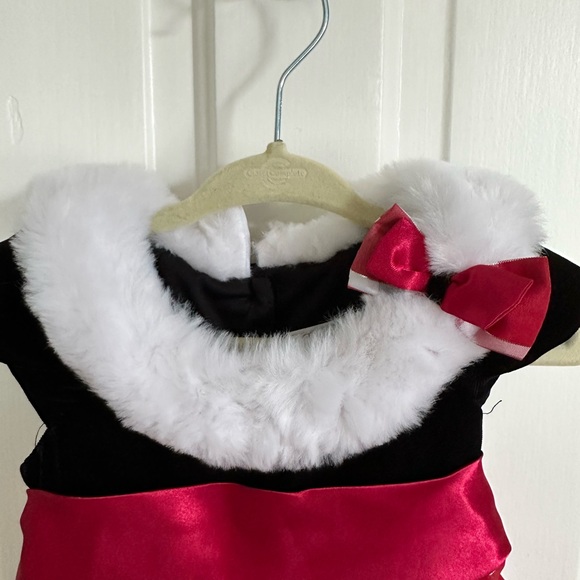 EUC First Christmas 🎄 Dress size 12 months - Picture 2 of 5